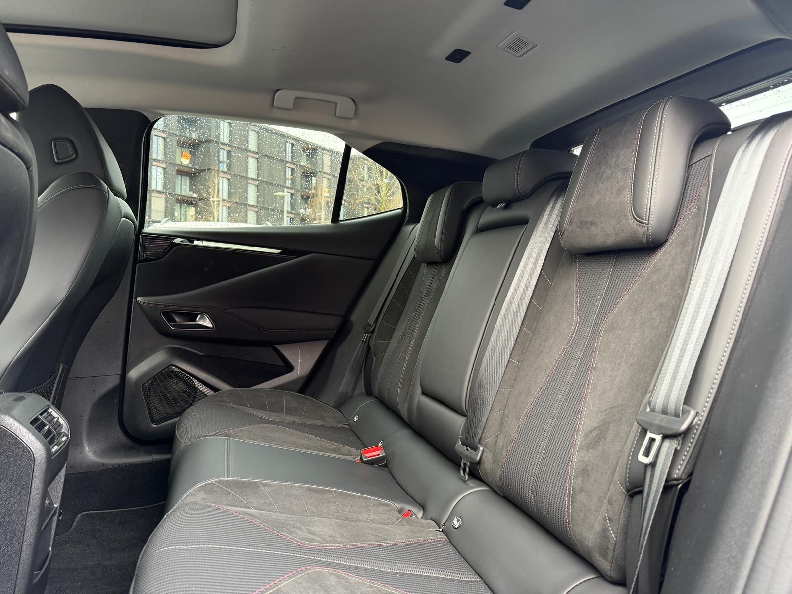 DS AUTOMOBILES DS 4 1.6 E-Tense Performance Line+-image-19