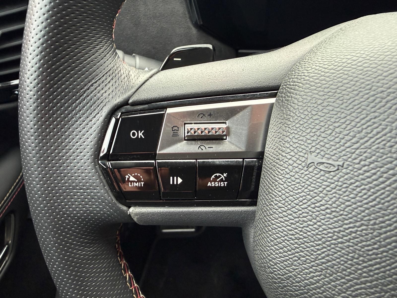 DS AUTOMOBILES DS 4 1.6 E-Tense Performance Line+-image-15