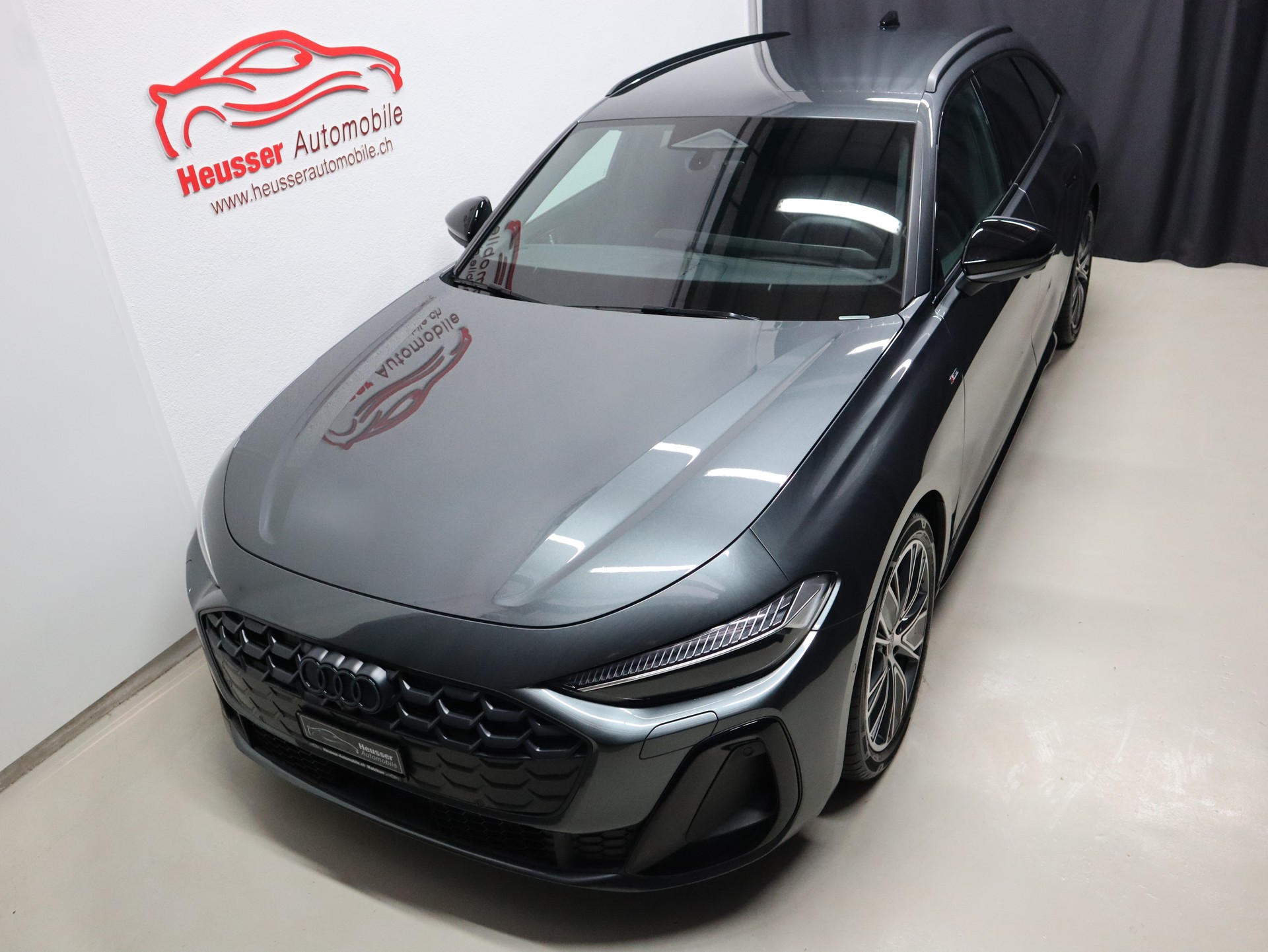 AUDI A5 Avant 2.0 TDI S tronic S Line Edition - Navi - MMI Beifahrerdisplay - Matrix LED - Keyless - 360° Kamera - 204 PS-showroom-element-2