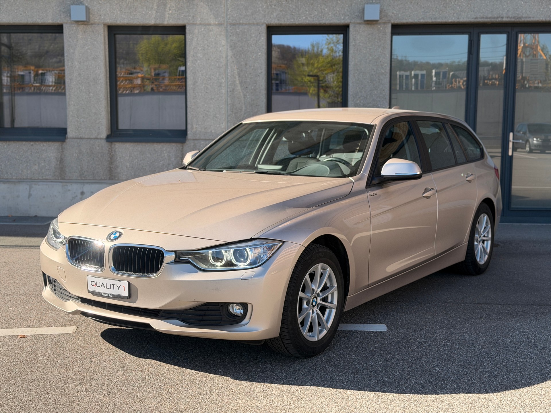 BMW 320d xDrive Touring Sport Line Steptronic