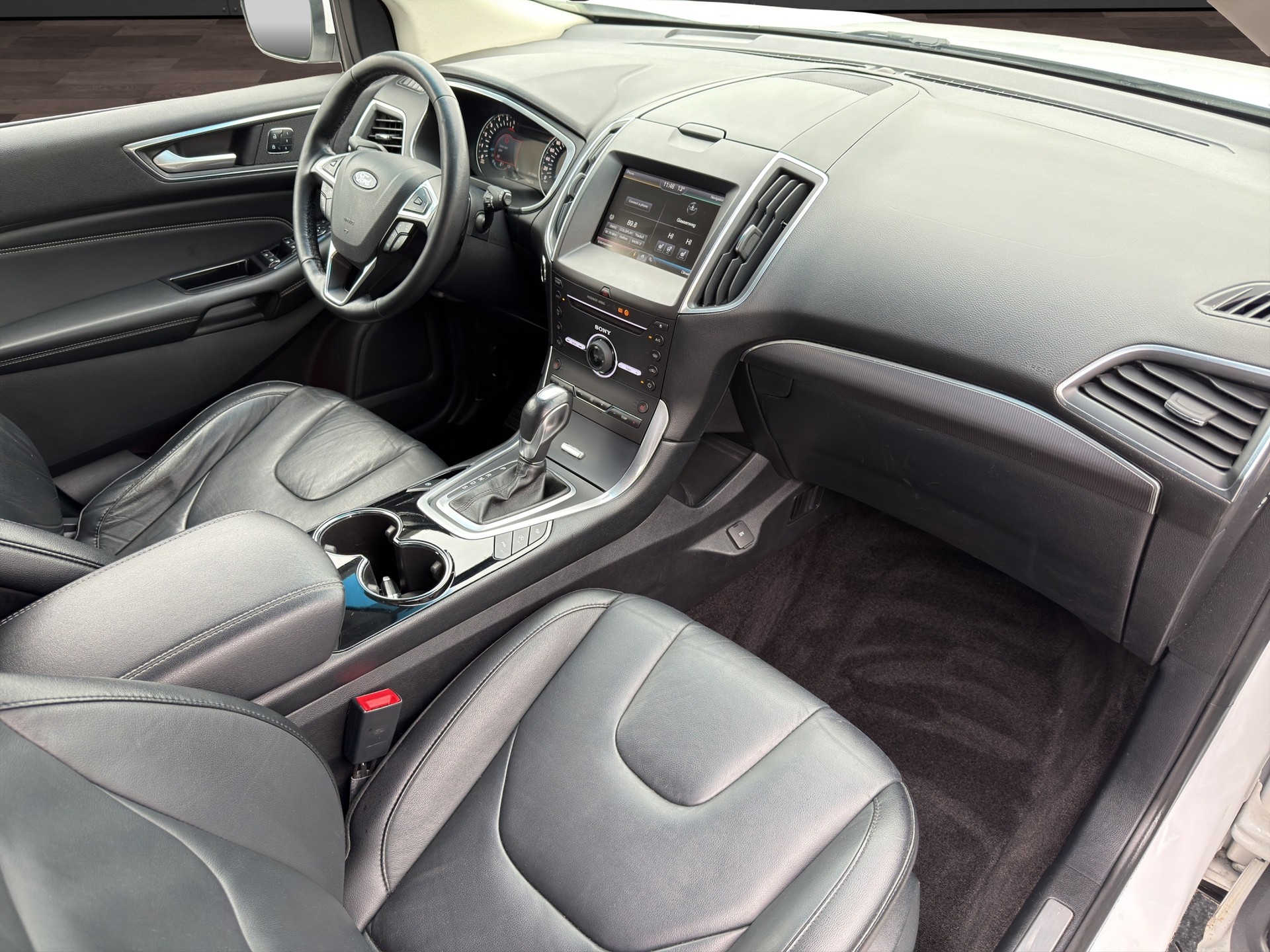 FORD Edge 2.0 TDCi Titanium 4WD PowerShift-image-18