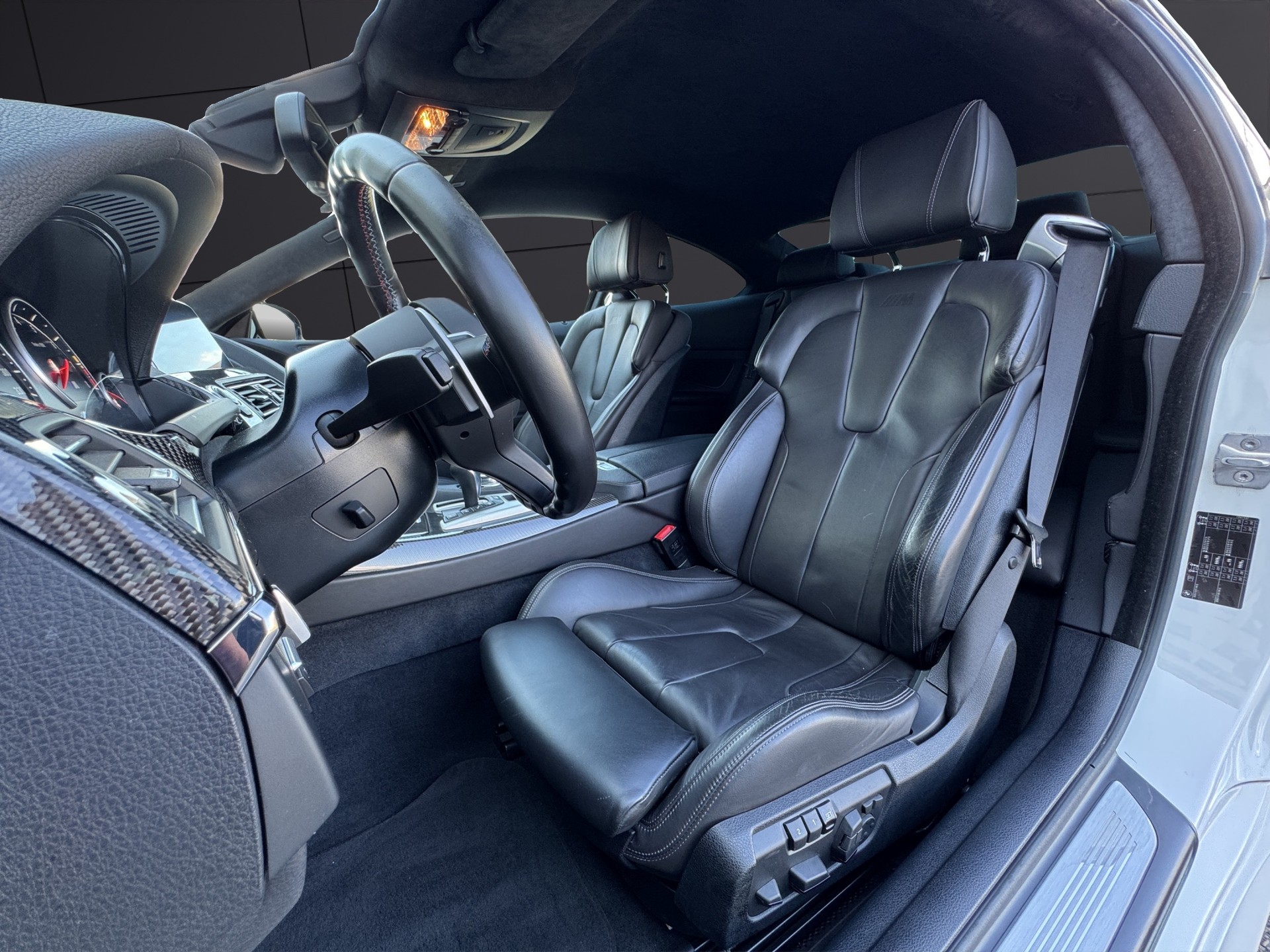 BMW M6 Competition-image-9