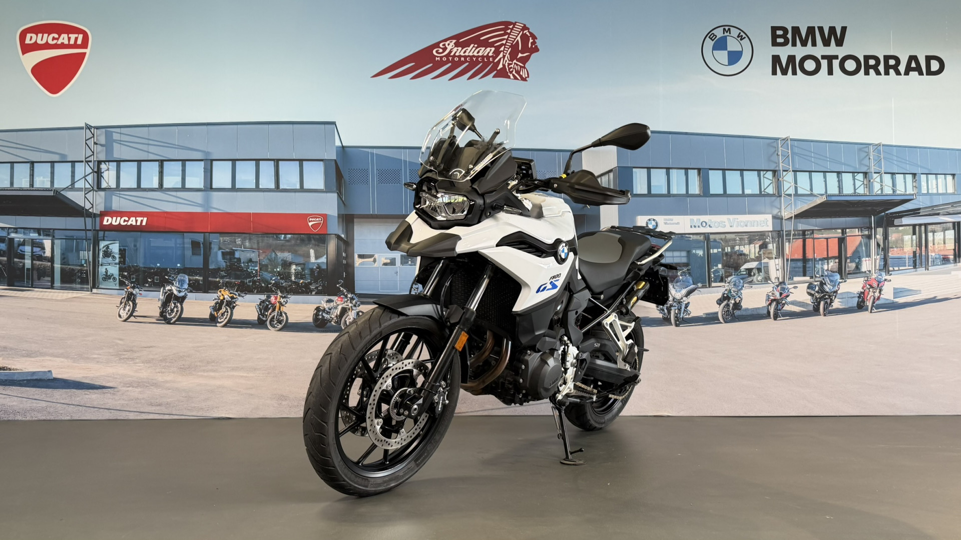 BMW F 800 GS-image-2