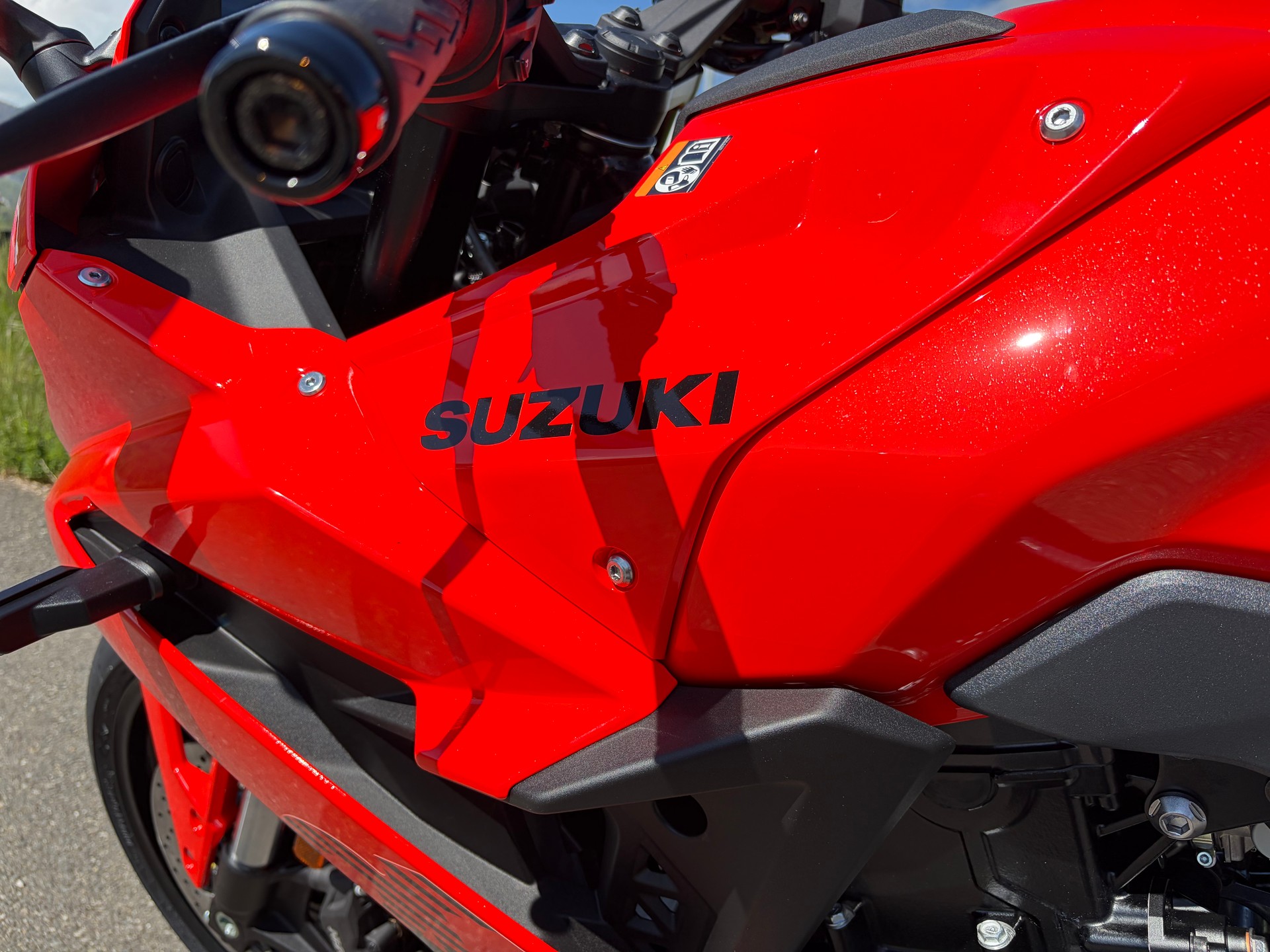 SUZUKI GSX 8 R-image-1