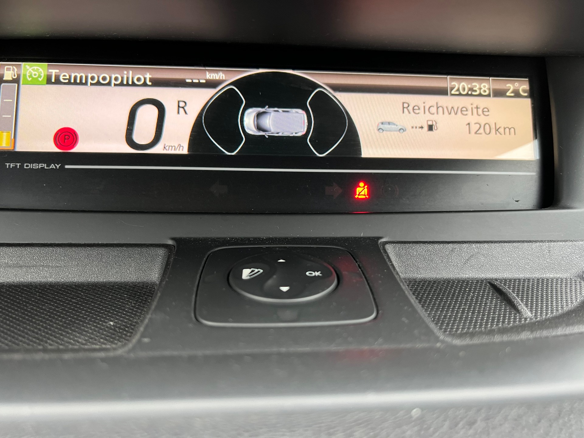 RENAULT Grand Scénic 2.0 16V Dynamique AUTOMAT X-Tronic CVT-image-1
