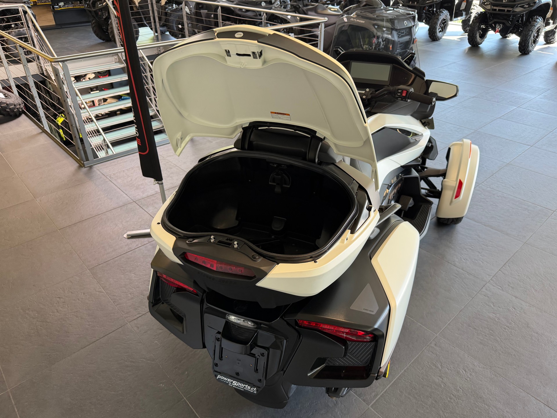 CAN-AM Spyder RT-LTD Sea Sky Edition SE6-image-15