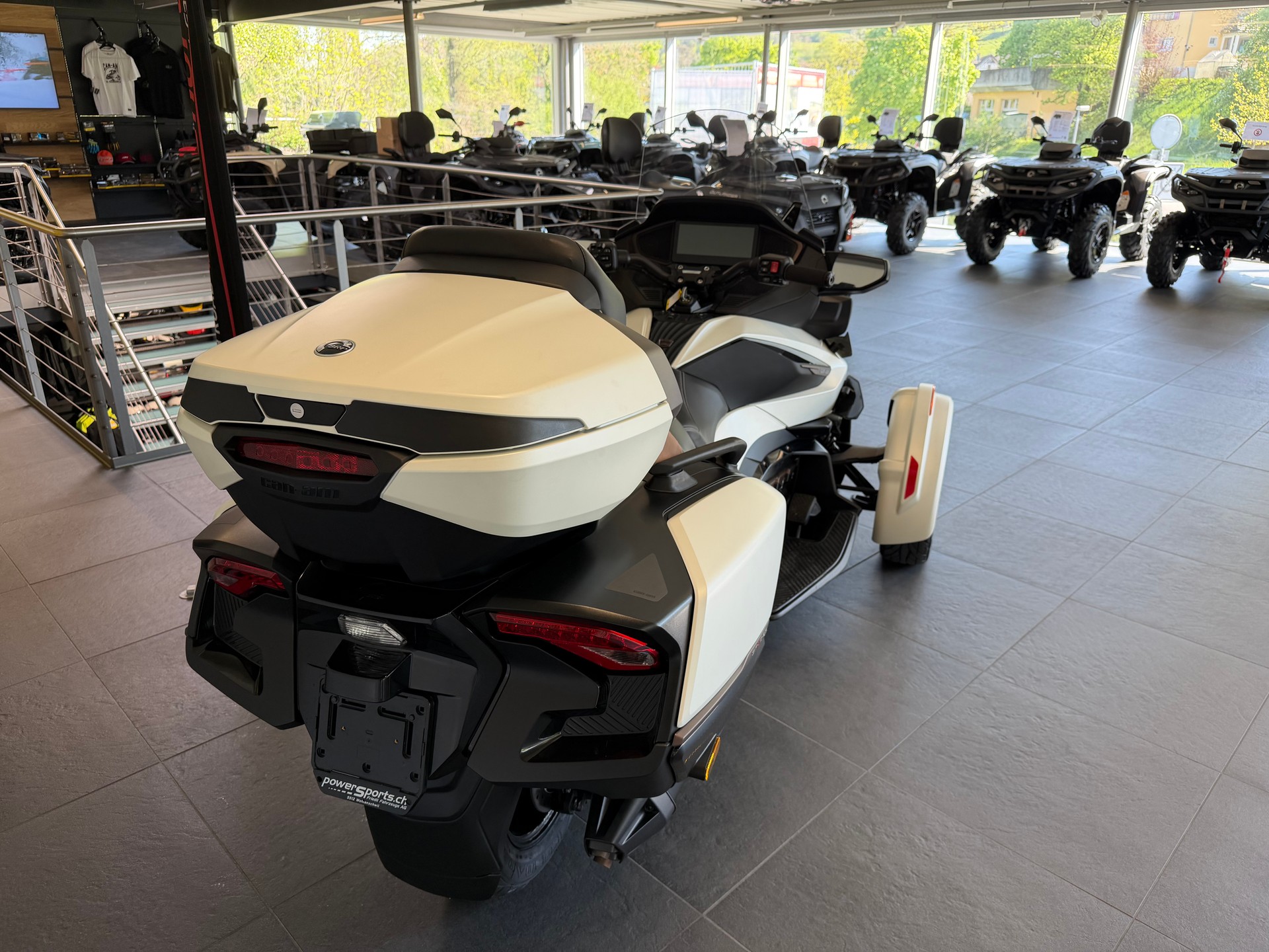 CAN-AM Spyder RT-LTD Sea Sky Edition SE6-image-10