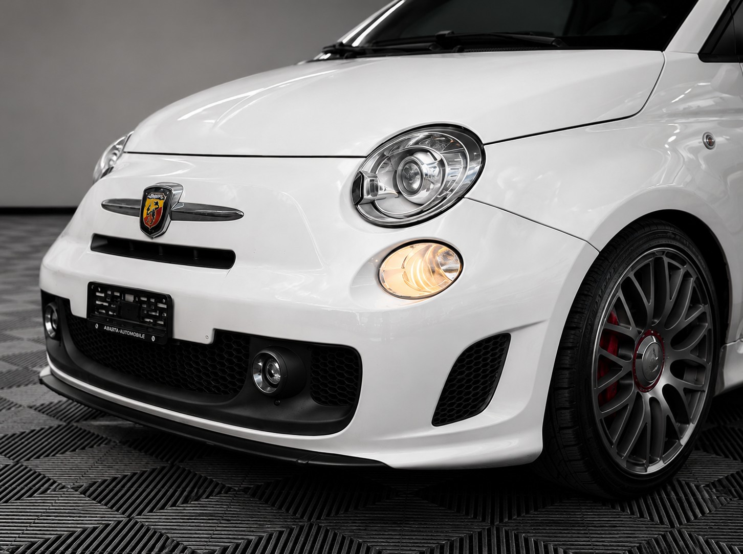 FIAT 595C 1.4 16V Turbo Abarth Turismo Dualogic Zahnriemen wurde gewechselt-showroom-element-1