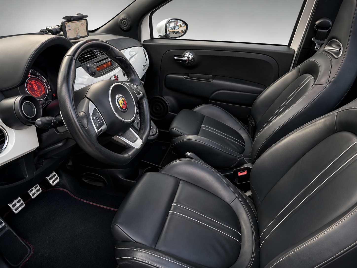 FIAT 595C 1.4 16V Turbo Abarth Turismo Dualogic Zahnriemen wurde gewechselt-image-12