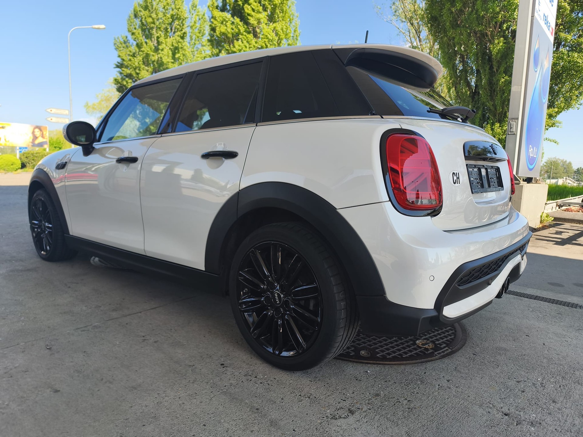 MINI Cooper S Steptronic DKG-image-2