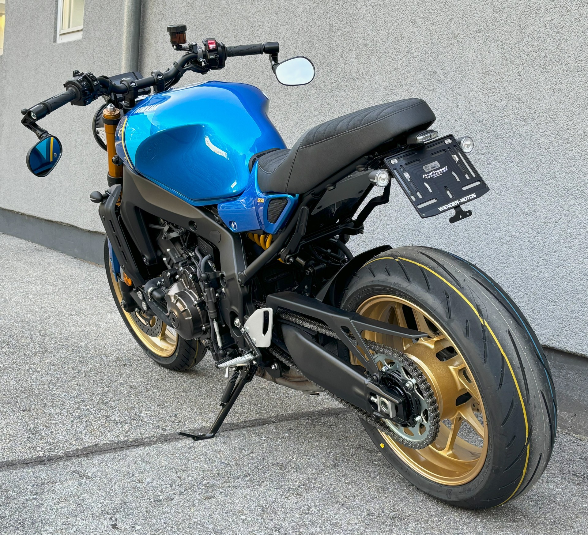 YAMAHA XSR 900-image-4
