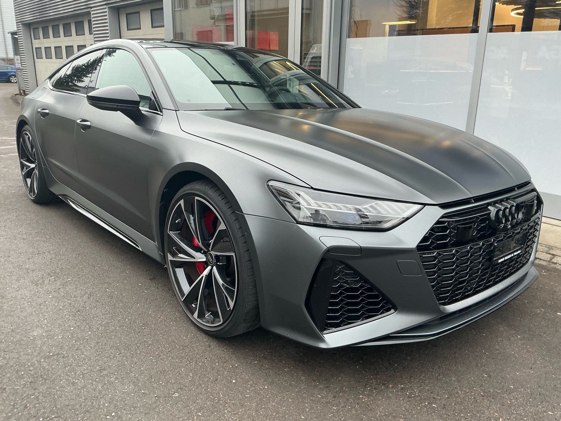 AUDI RS7 SPORTBACK 4.0 TFSI QUATTRO *** UNIKAT IN DAYTONAGRAU MATT - AUDI EXKLUSIVE ***-showroom-element-2