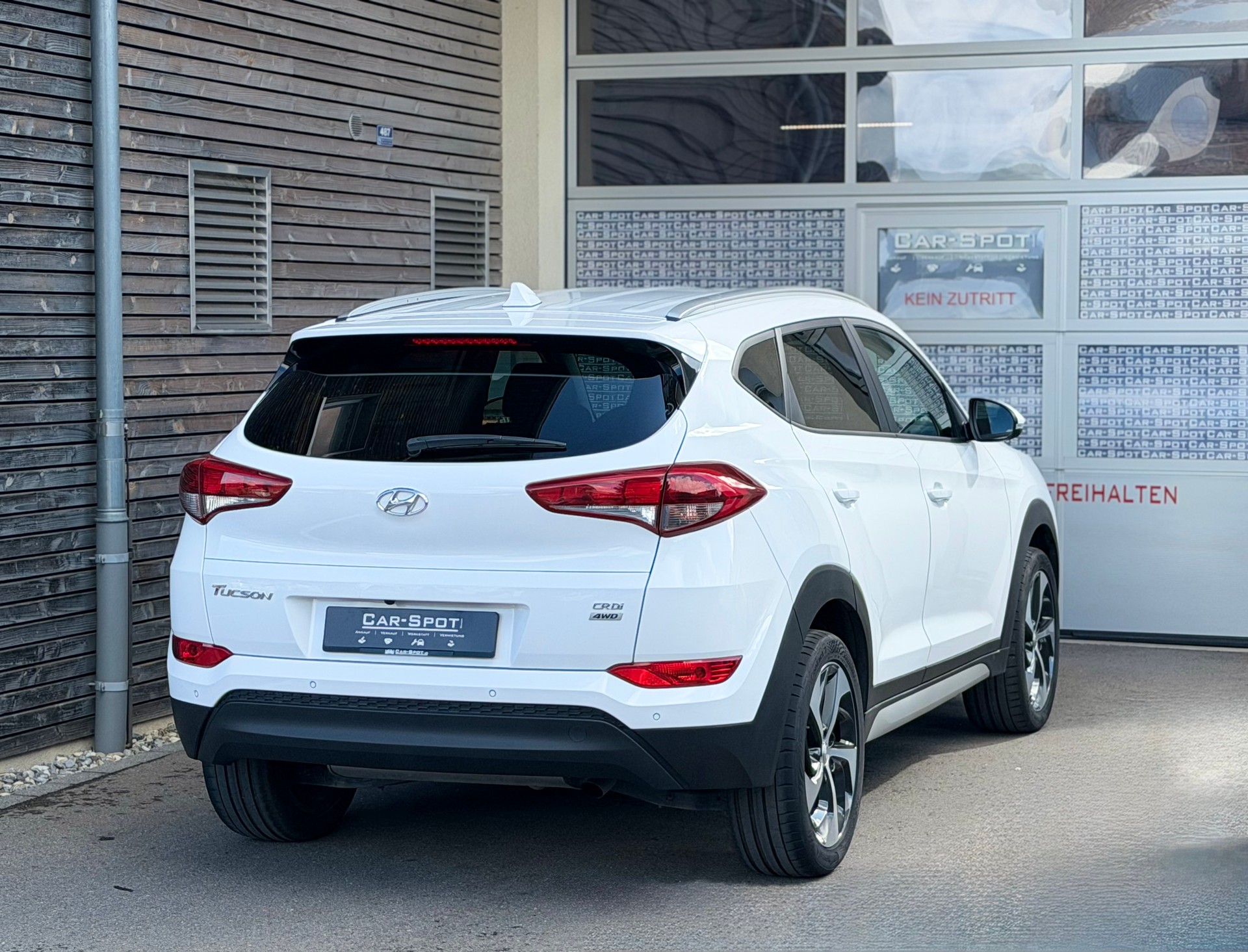 HYUNDAI Tucson 2.0 CRDI Plena 4WD Automatic-showroom-element-3