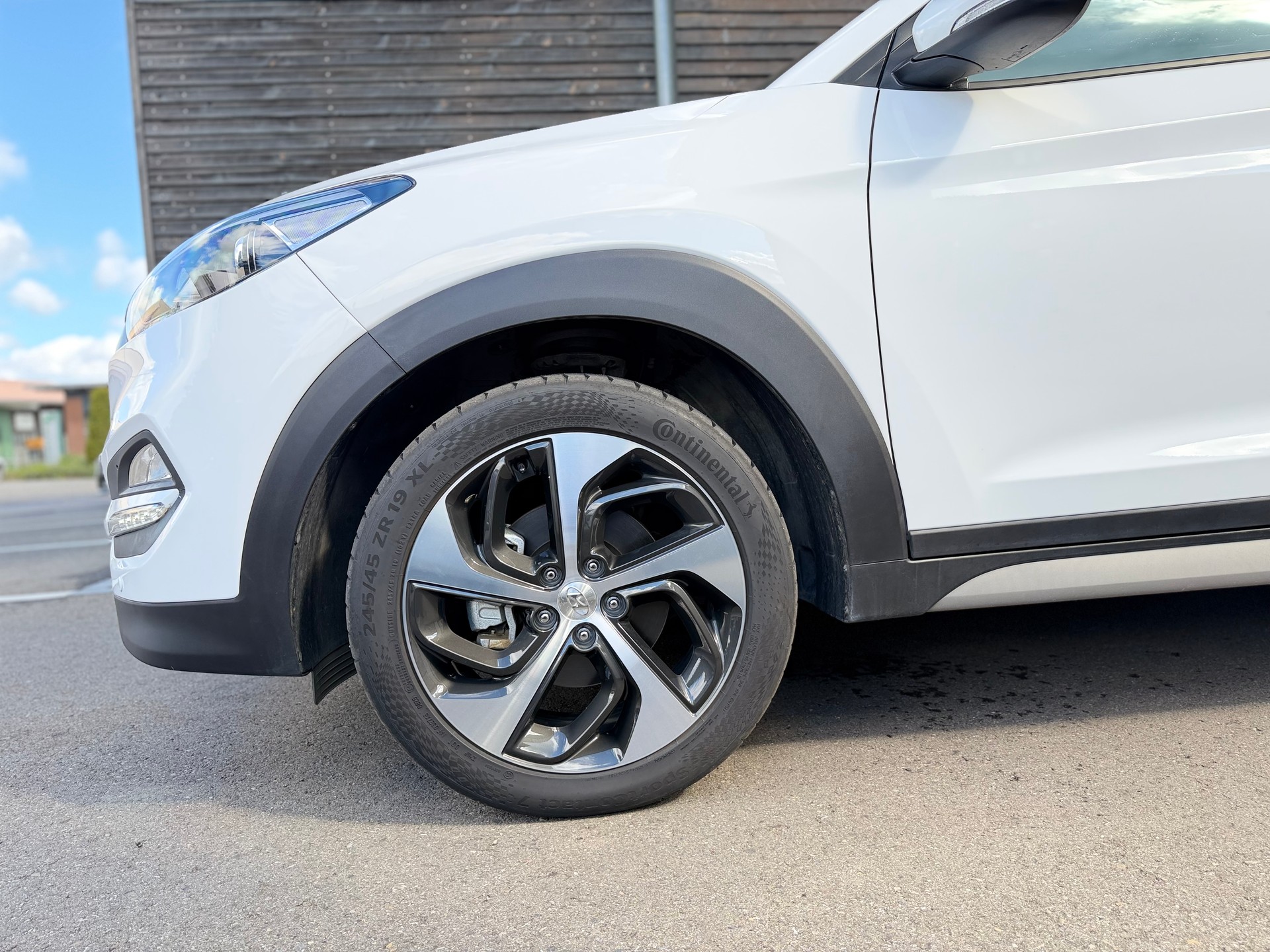 HYUNDAI Tucson 2.0 CRDI Plena 4WD Automatic-image-6