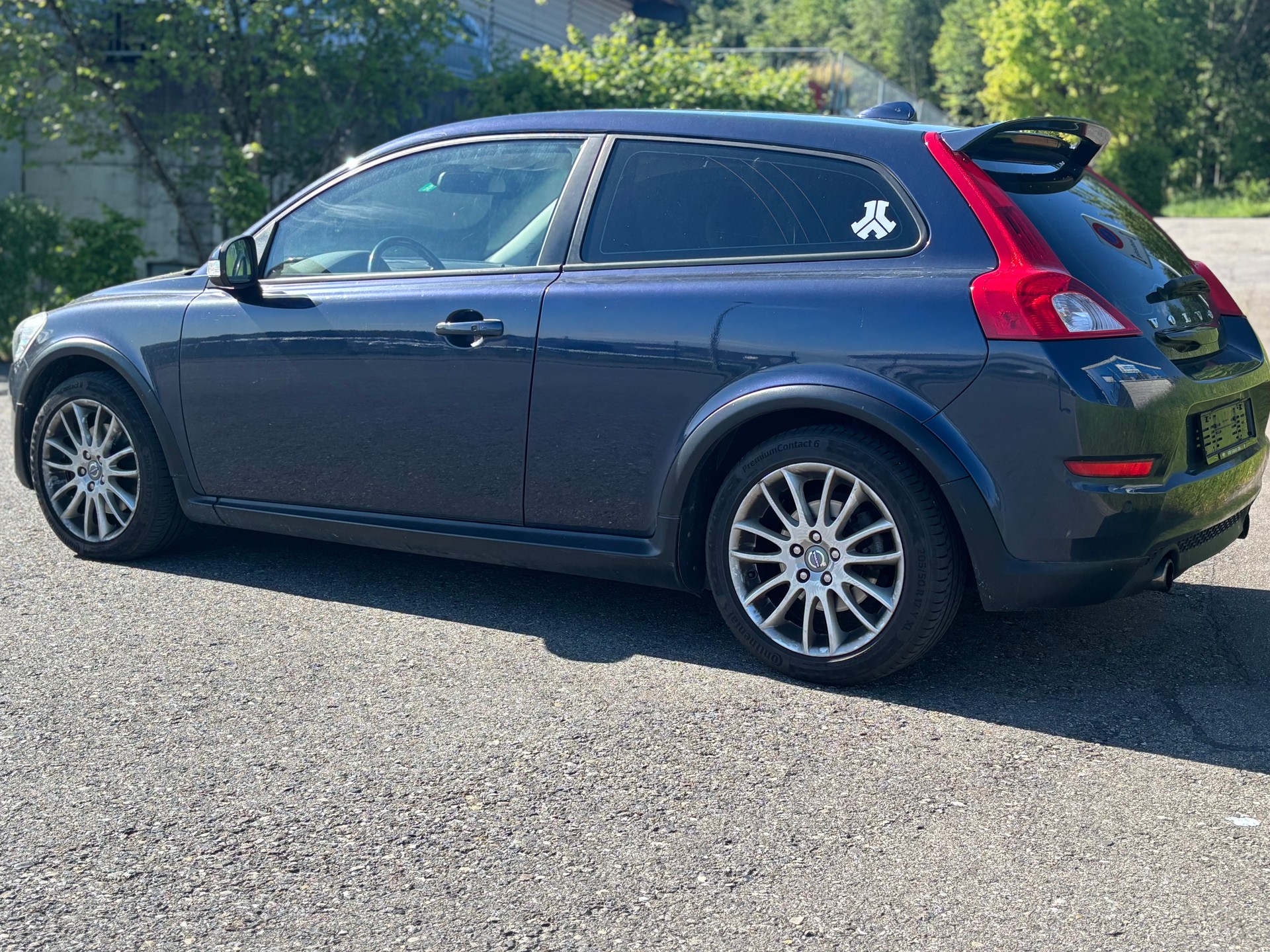VOLVO C30 D3 Momentum Geartronic-image-4