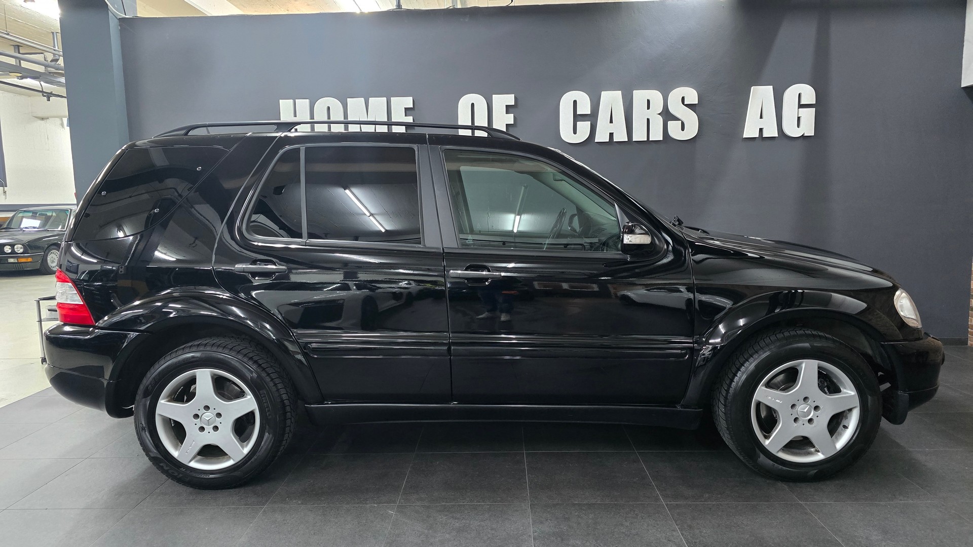 MERCEDES-BENZ ML 55 AMG Automatic-image-12