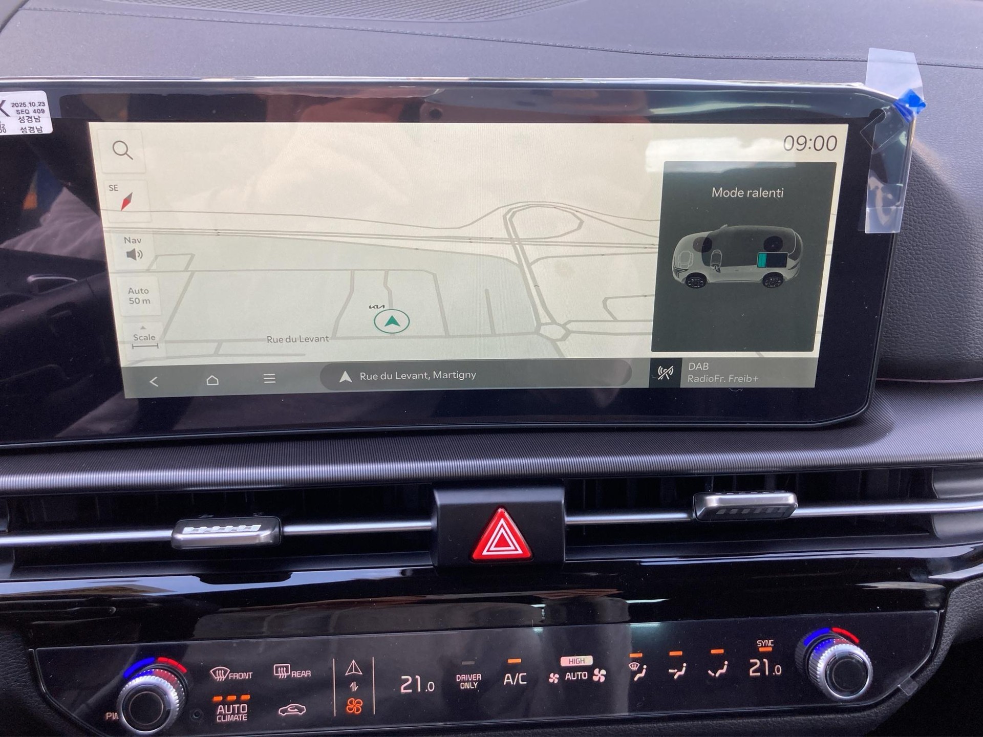 KIA Sportage 1.6 T-GDi Hybrid Black Edition-image-9
