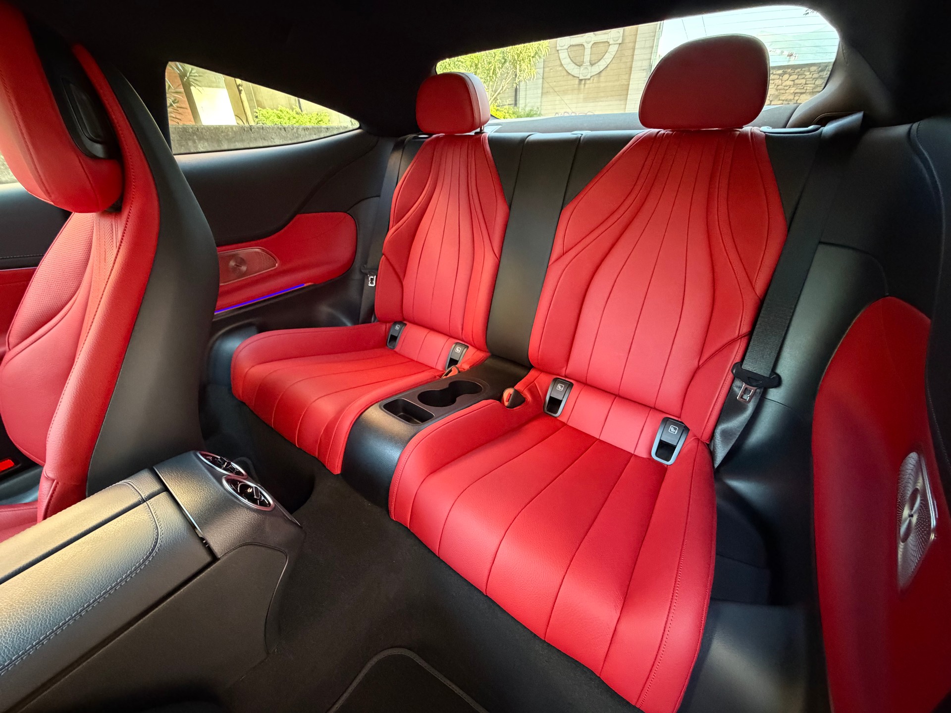 MERCEDES-BENZ CLE 300 Coupé 4Matic 9G-Tronic-image-9