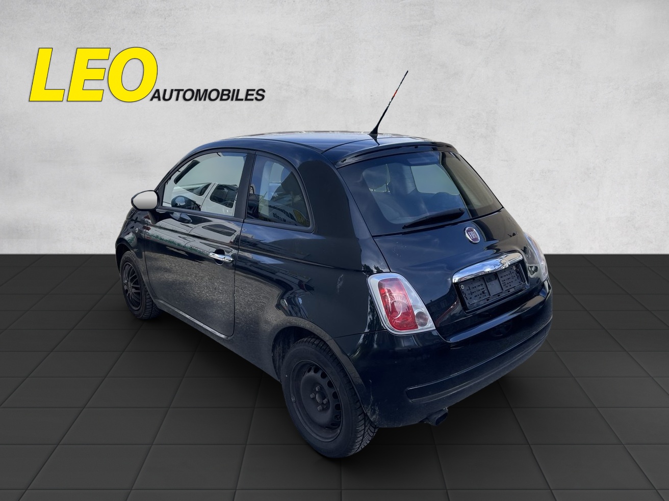 FIAT 500 1.2 Lounge-image-2