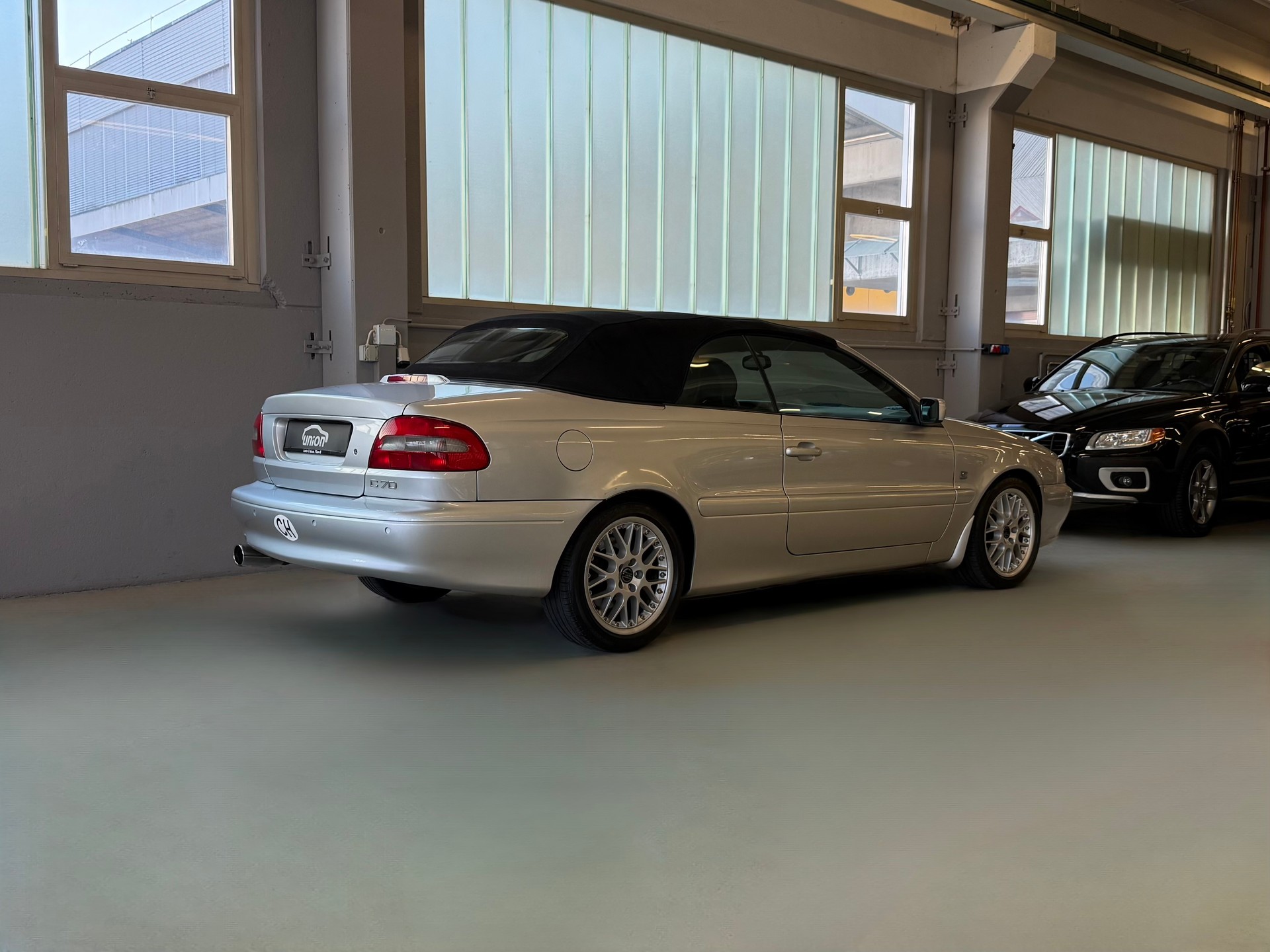 VOLVO C70 Cabriolet 2.4T-image-6