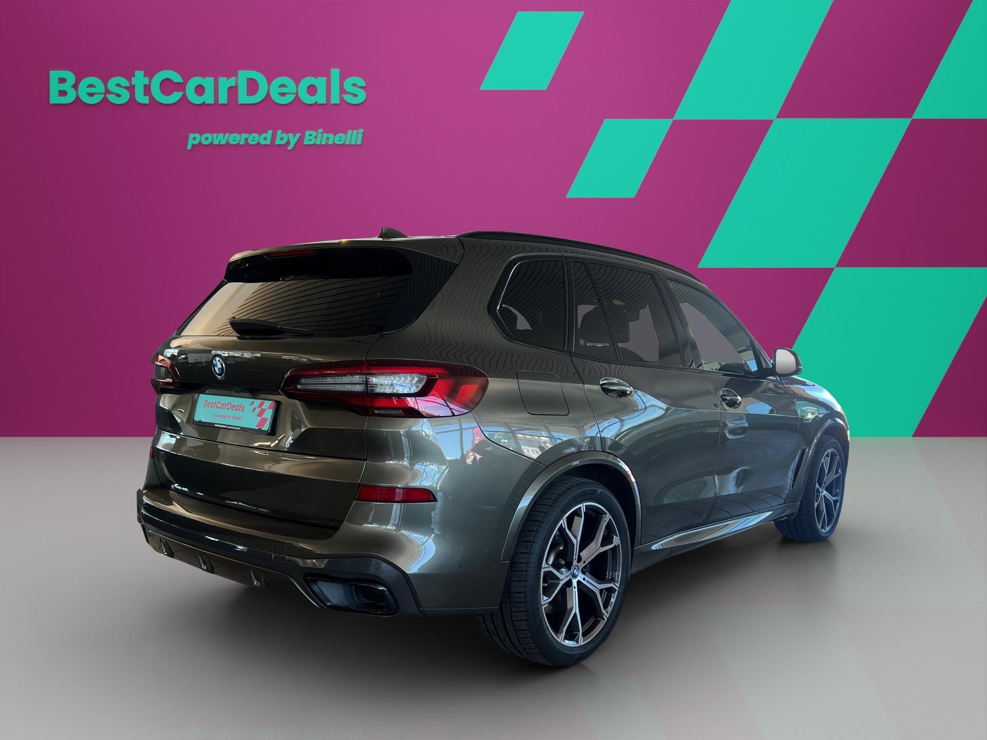 BMW X5 xDrive45e MSport-showroom-element-2