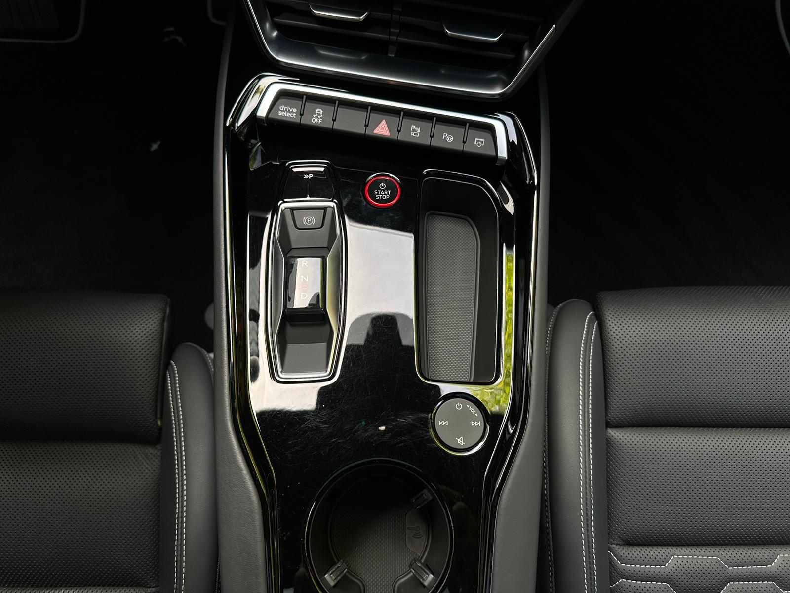 AUDI RS e-tron GT quattro-image-23