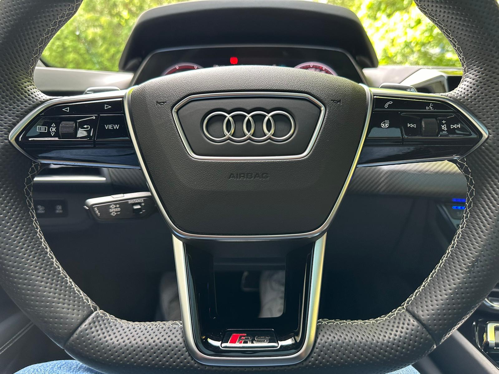 AUDI RS e-tron GT quattro-image-25