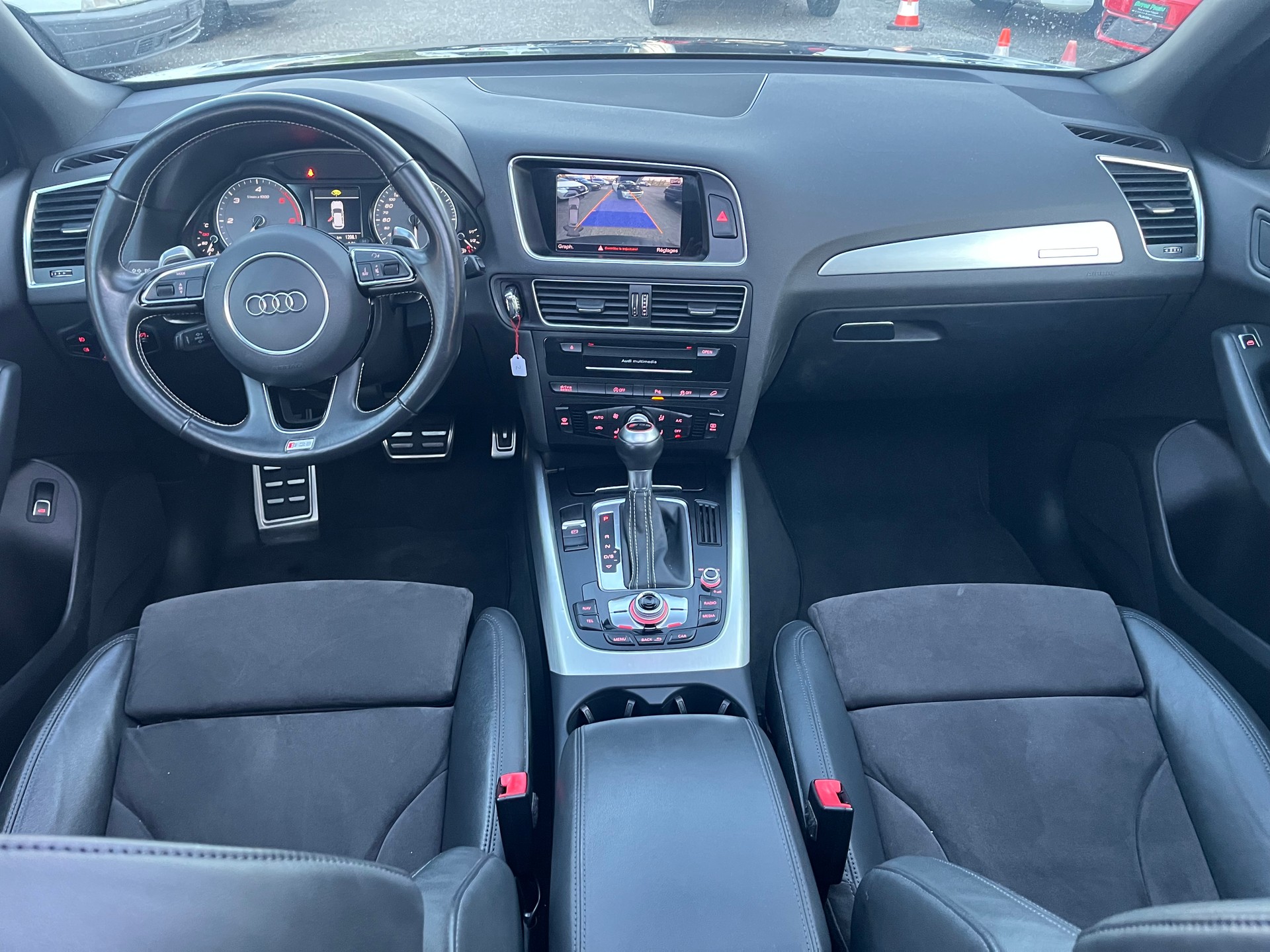 AUDI SQ5 3.0 TDI quattro tiptronic-image-8