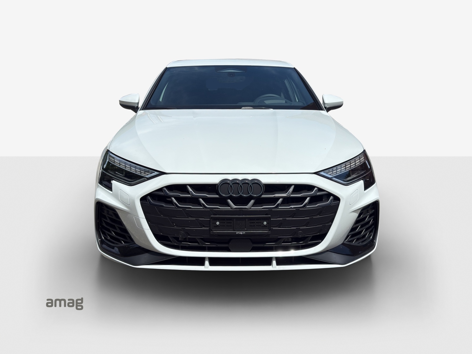 AUDI S3 Sportback TFSI quattro S-tronic-image-6