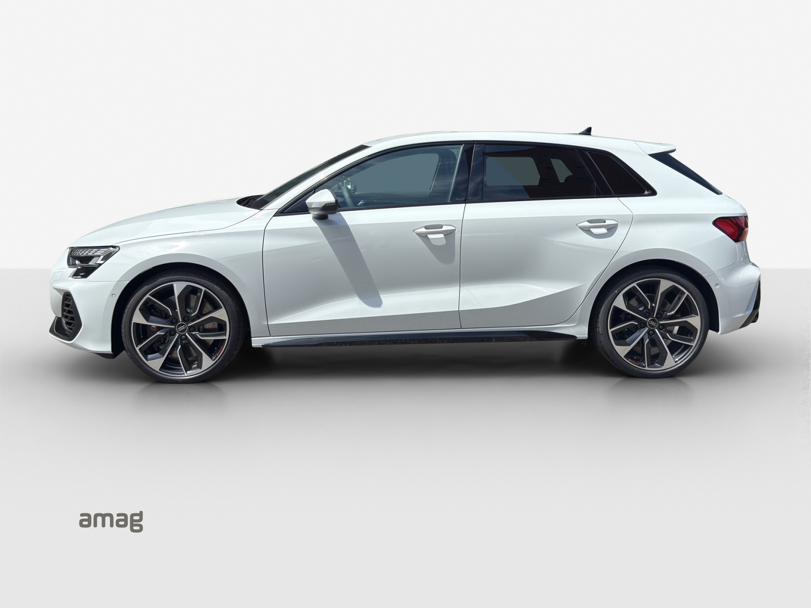 AUDI S3 Sportback TFSI quattro S-tronic-image-1