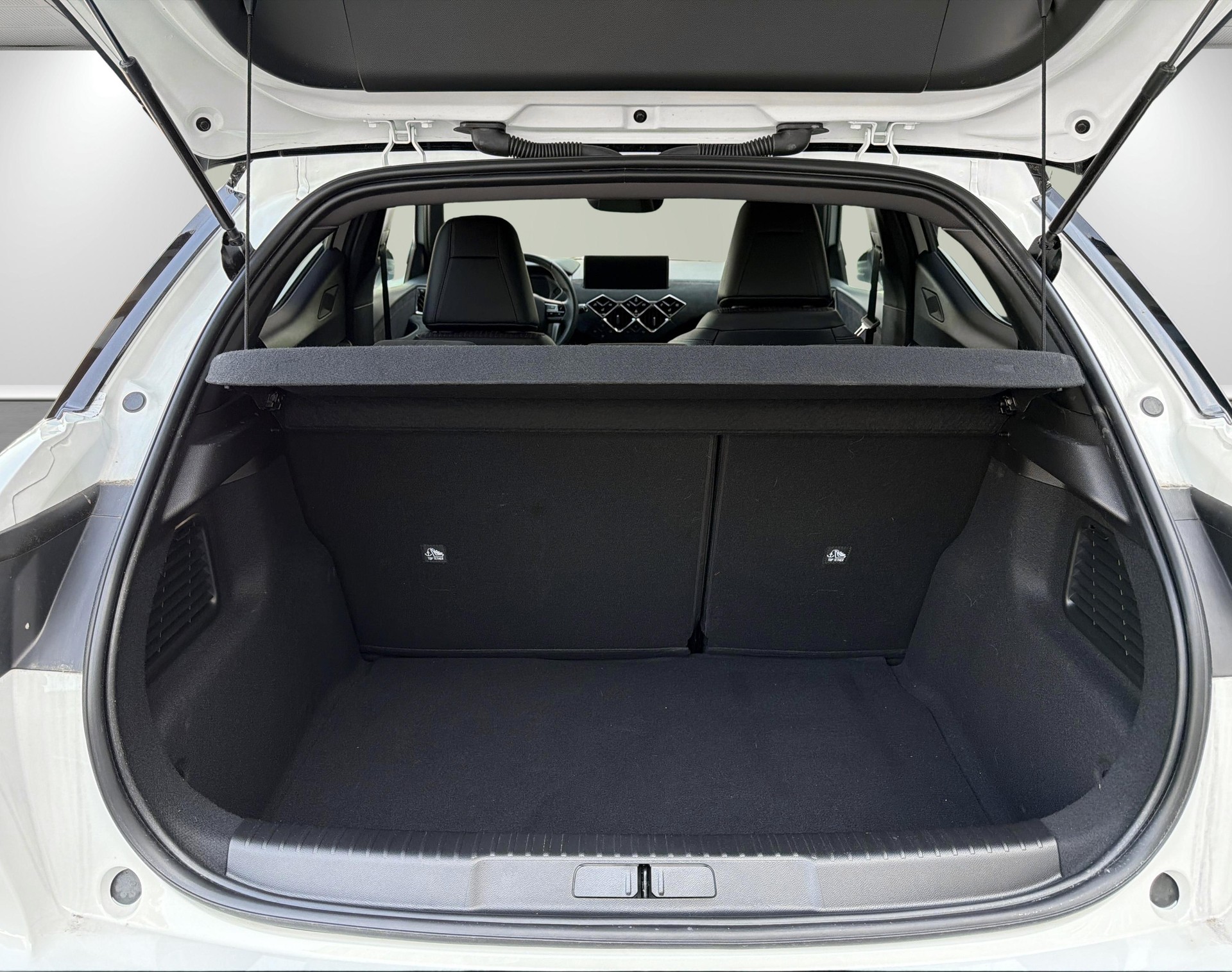 DS AUTOMOBILES DS 3 E-Tense136 PerfoLine-image-10