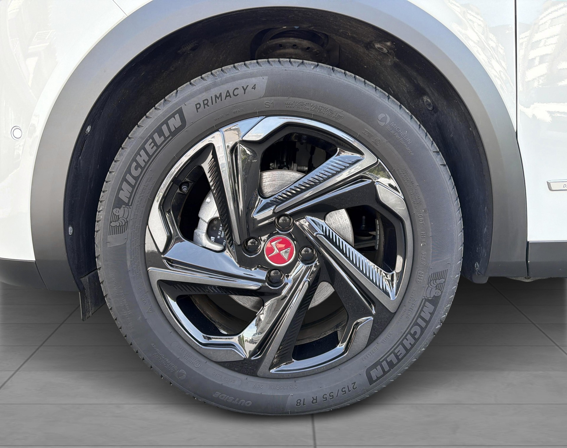 DS AUTOMOBILES DS 3 E-Tense136 PerfoLine-image-6