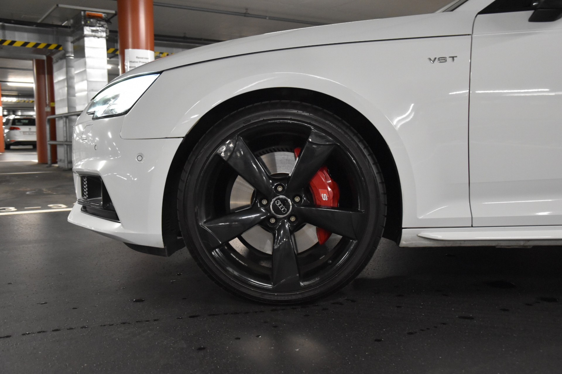 AUDI S4 Avant 3.0 TFSI quattro tiptronic-showroom-element-1