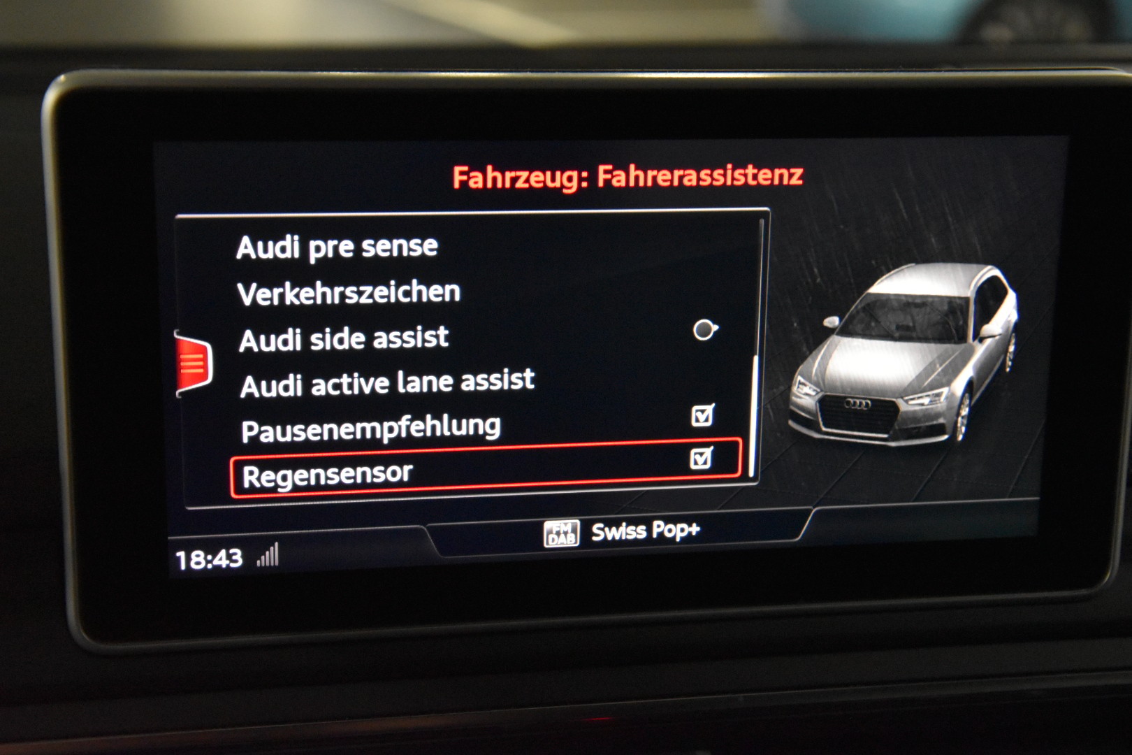 AUDI S4 Avant 3.0 TFSI quattro tiptronic-image-19