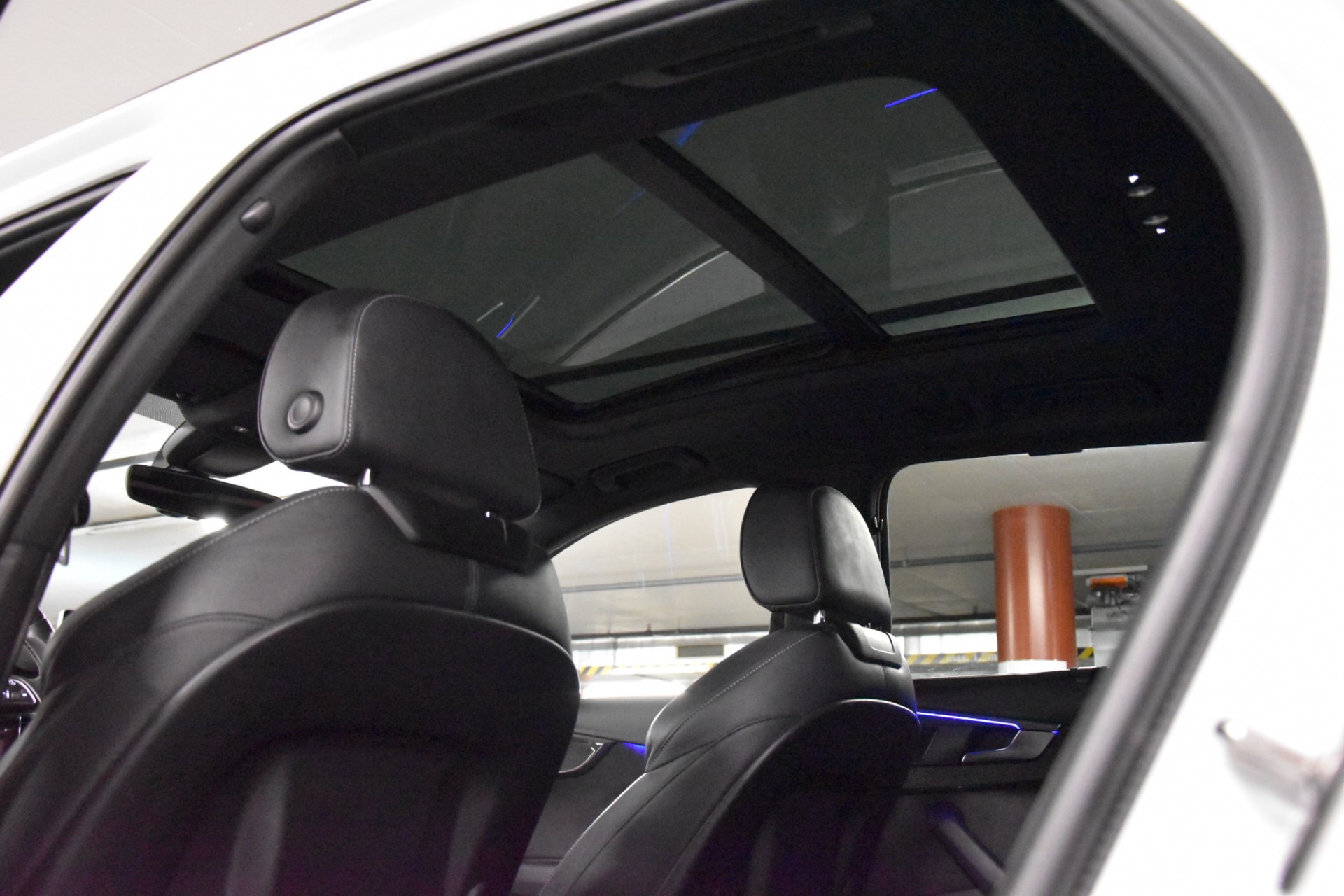AUDI S4 Avant 3.0 TFSI quattro tiptronic-image-28