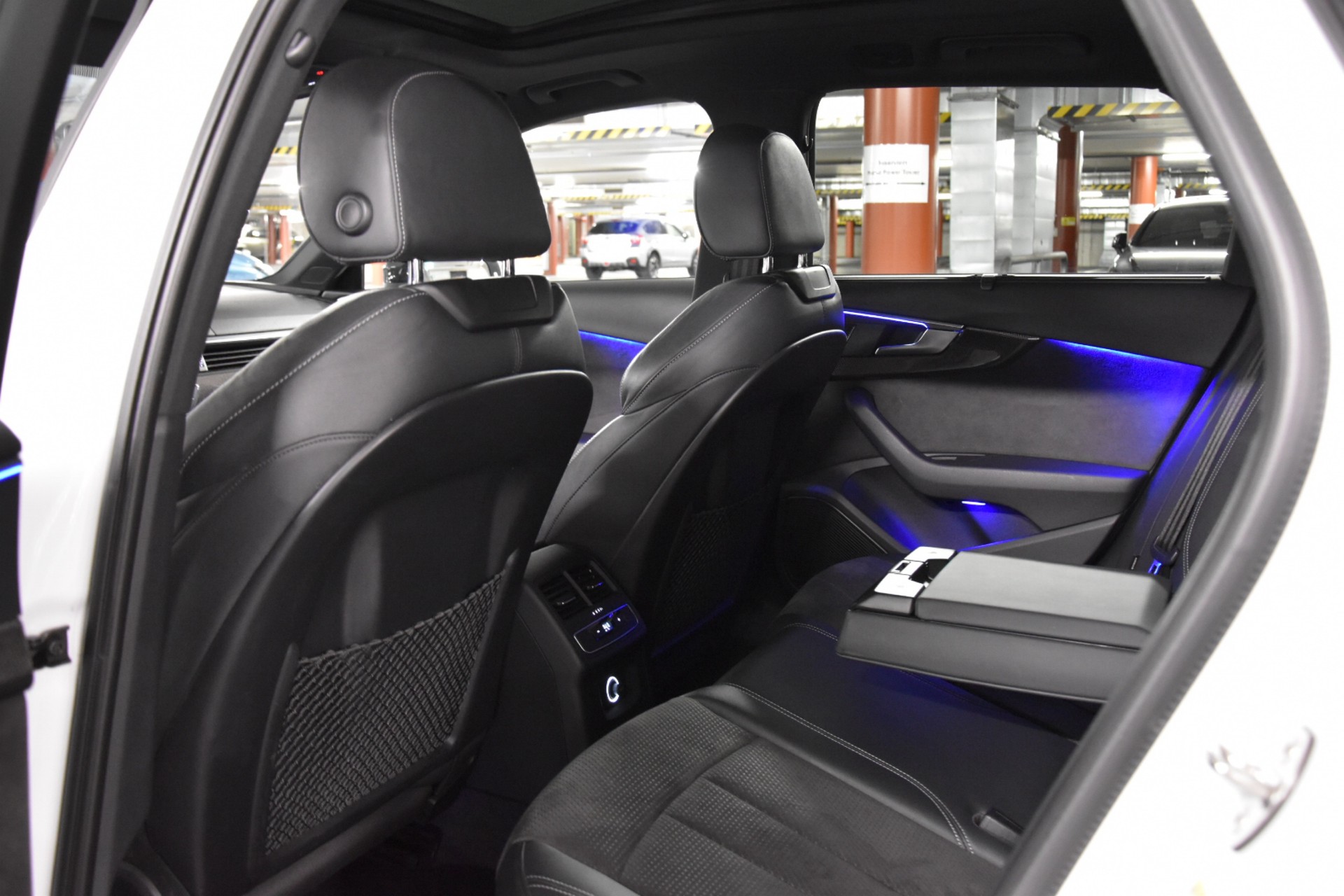 AUDI S4 Avant 3.0 TFSI quattro tiptronic-image-27