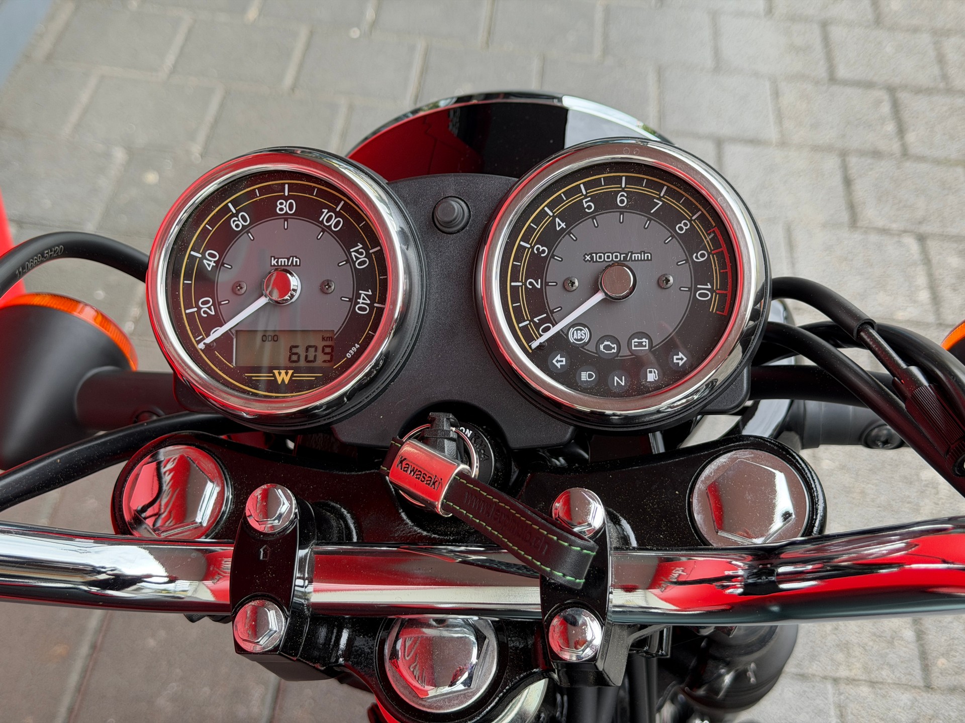 KAWASAKI W 230-image-5