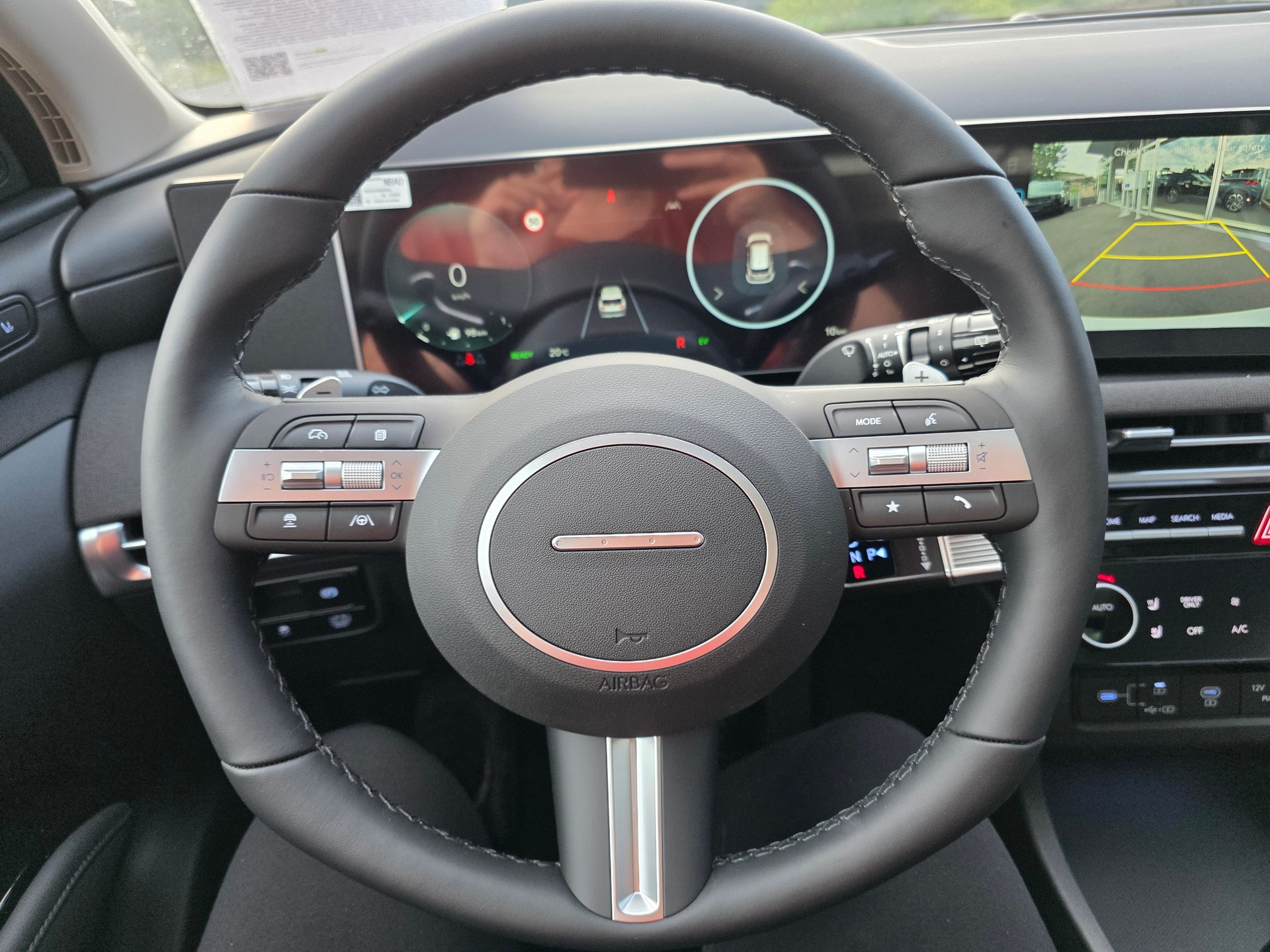 HYUNDAI Tucson 1.6 TGDI HEV Vertex Swiss Edition 4WD-image-12