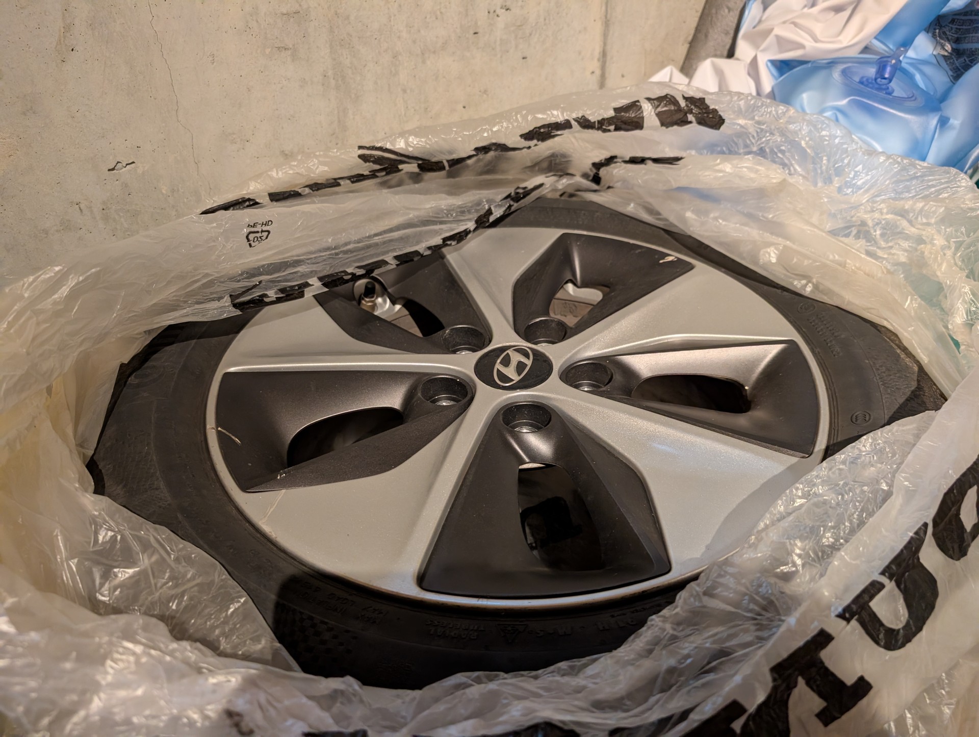 HYUNDAI IONIQ Electric Vertex 28 kWh-image-15