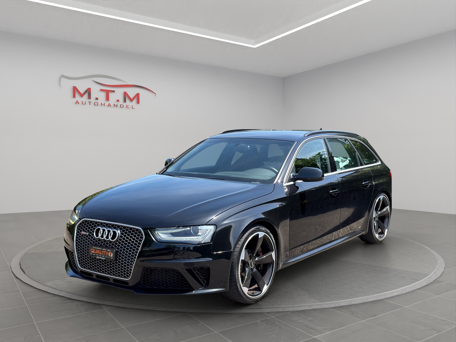 AUDI RS4 Avant 4.2 FSI V8 quattro S-tronic-showroom-element-3