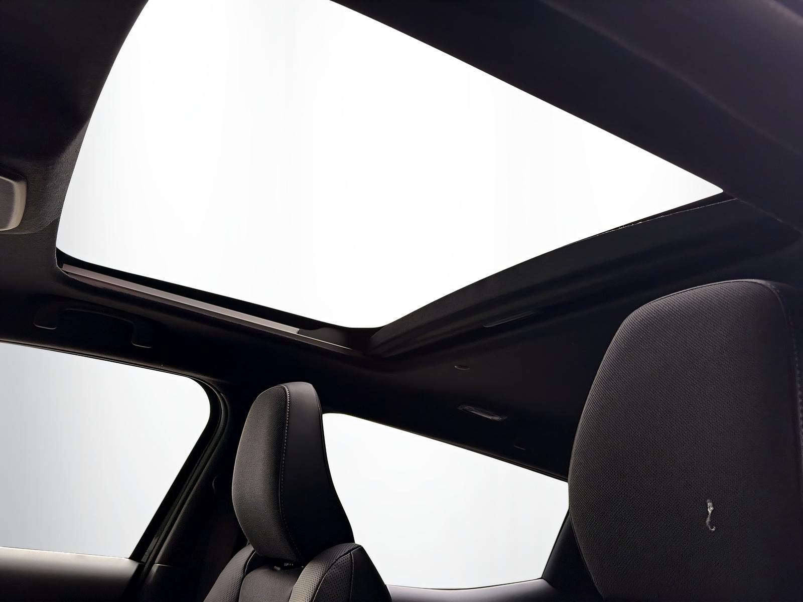 TOYOTA Urban Cruiser Premium AWD-image-8