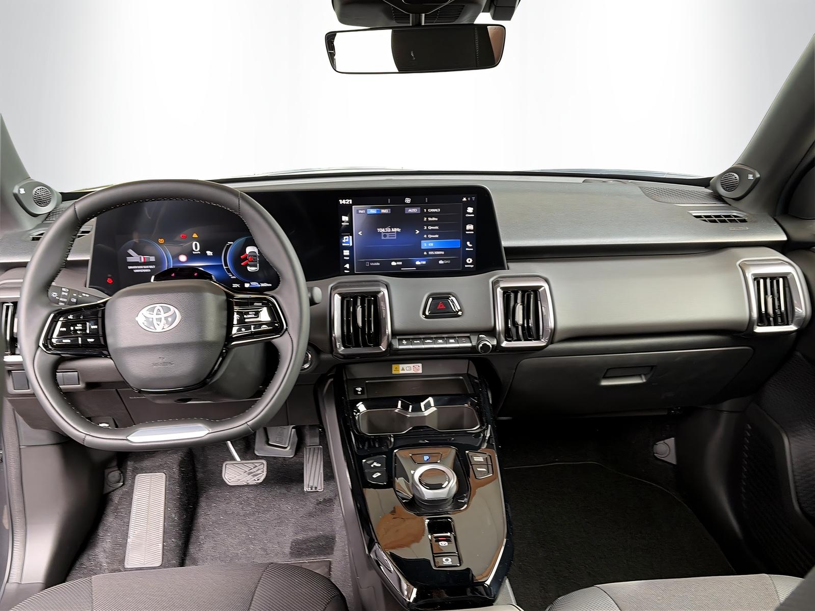 TOYOTA Urban Cruiser Premium AWD-image-7
