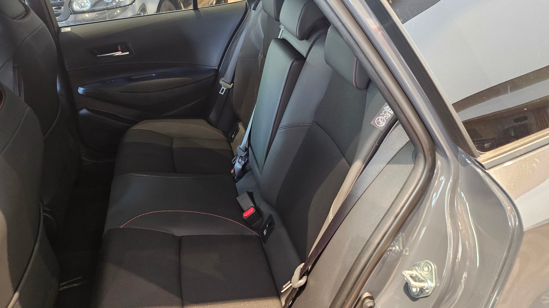 TOYOTA Corolla Touring Sports 2.0 HSD GR Sport e-CVT🔥-image-21