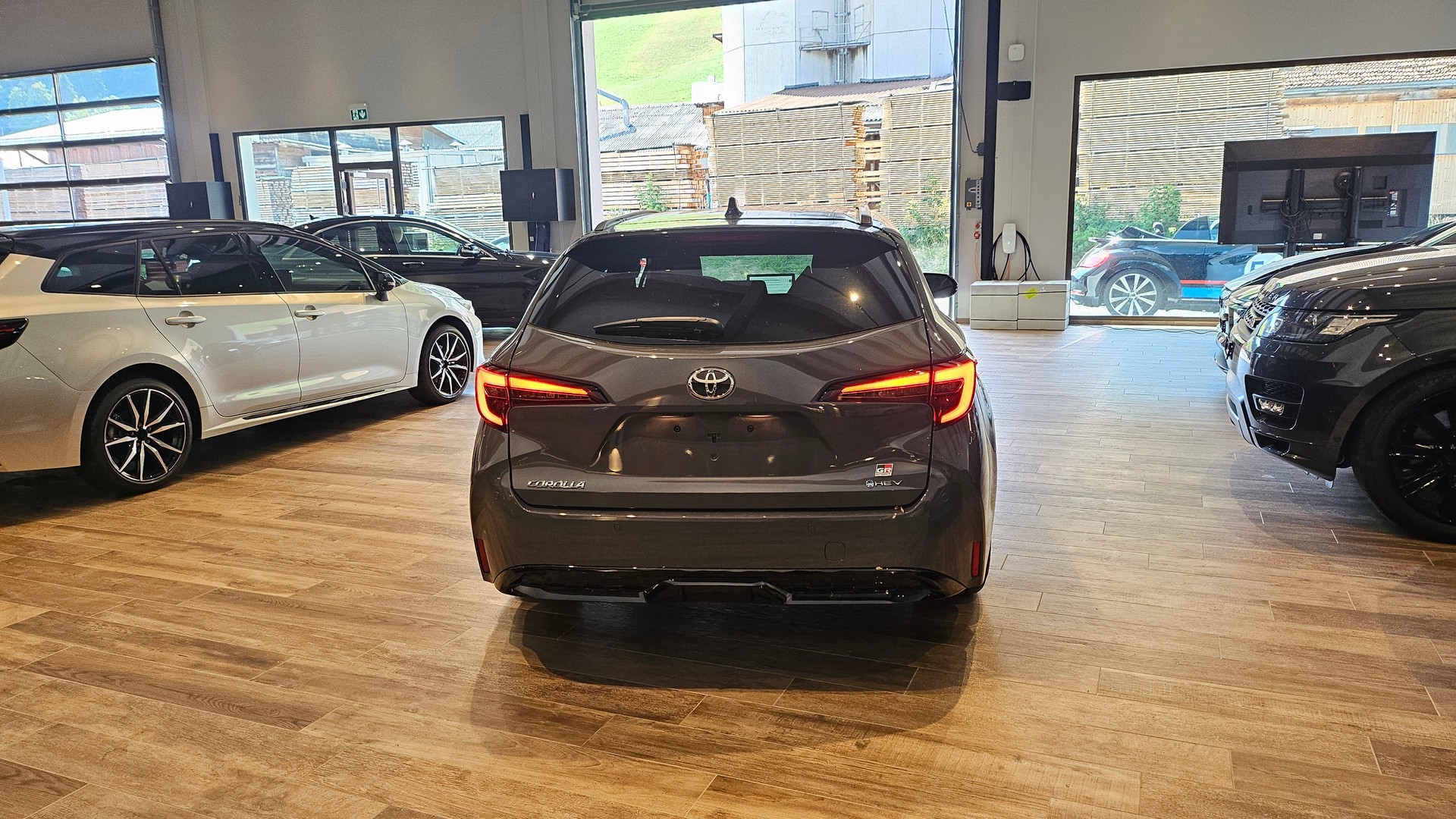TOYOTA Corolla Touring Sports 2.0 HSD GR Sport e-CVT🔥-image-10
