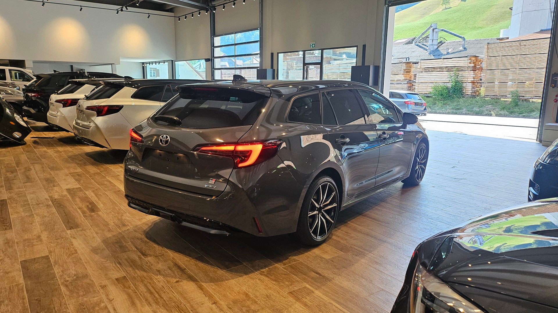 TOYOTA Corolla Touring Sports 2.0 HSD GR Sport e-CVT🔥-image-8