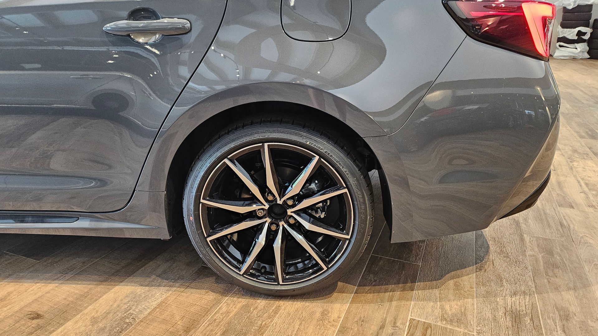 TOYOTA Corolla Touring Sports 2.0 HSD GR Sport e-CVT🔥-image-16