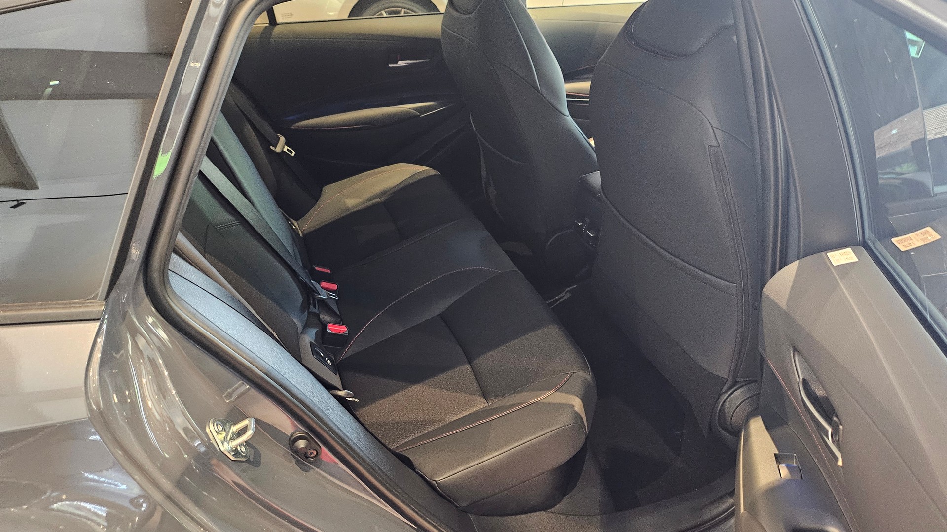 TOYOTA Corolla Touring Sports 2.0 HSD GR Sport e-CVT🔥-image-20