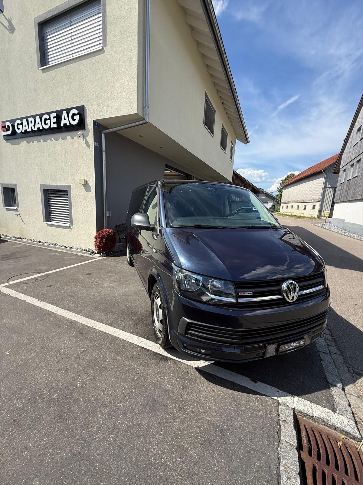 VW T6 Multivan 2.0 TDI Highline 4Motion DSG-image-2