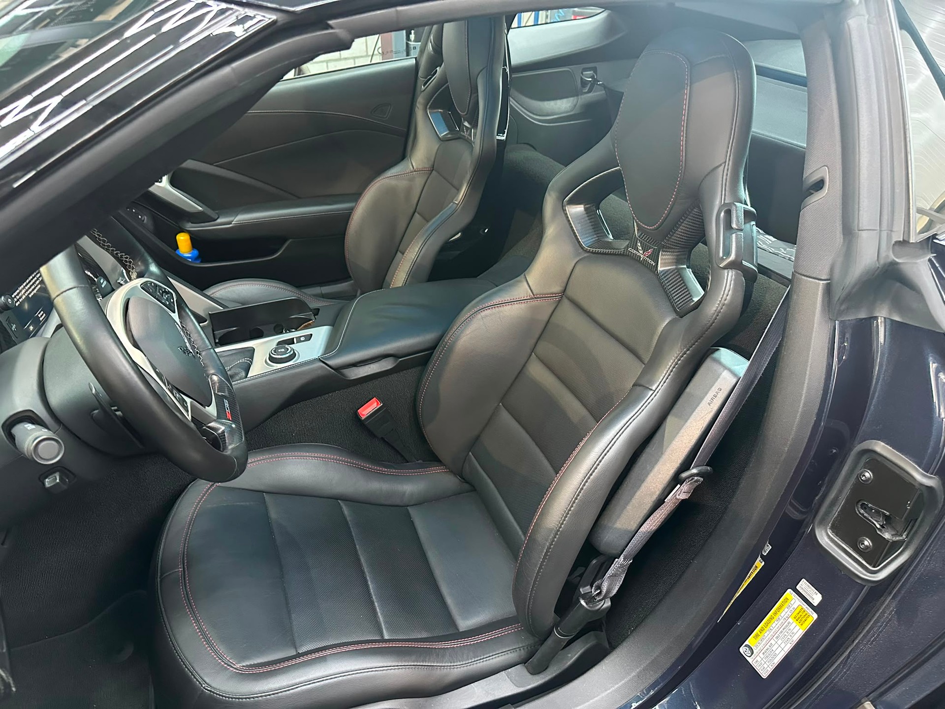 CHEVROLET Z06-image-9