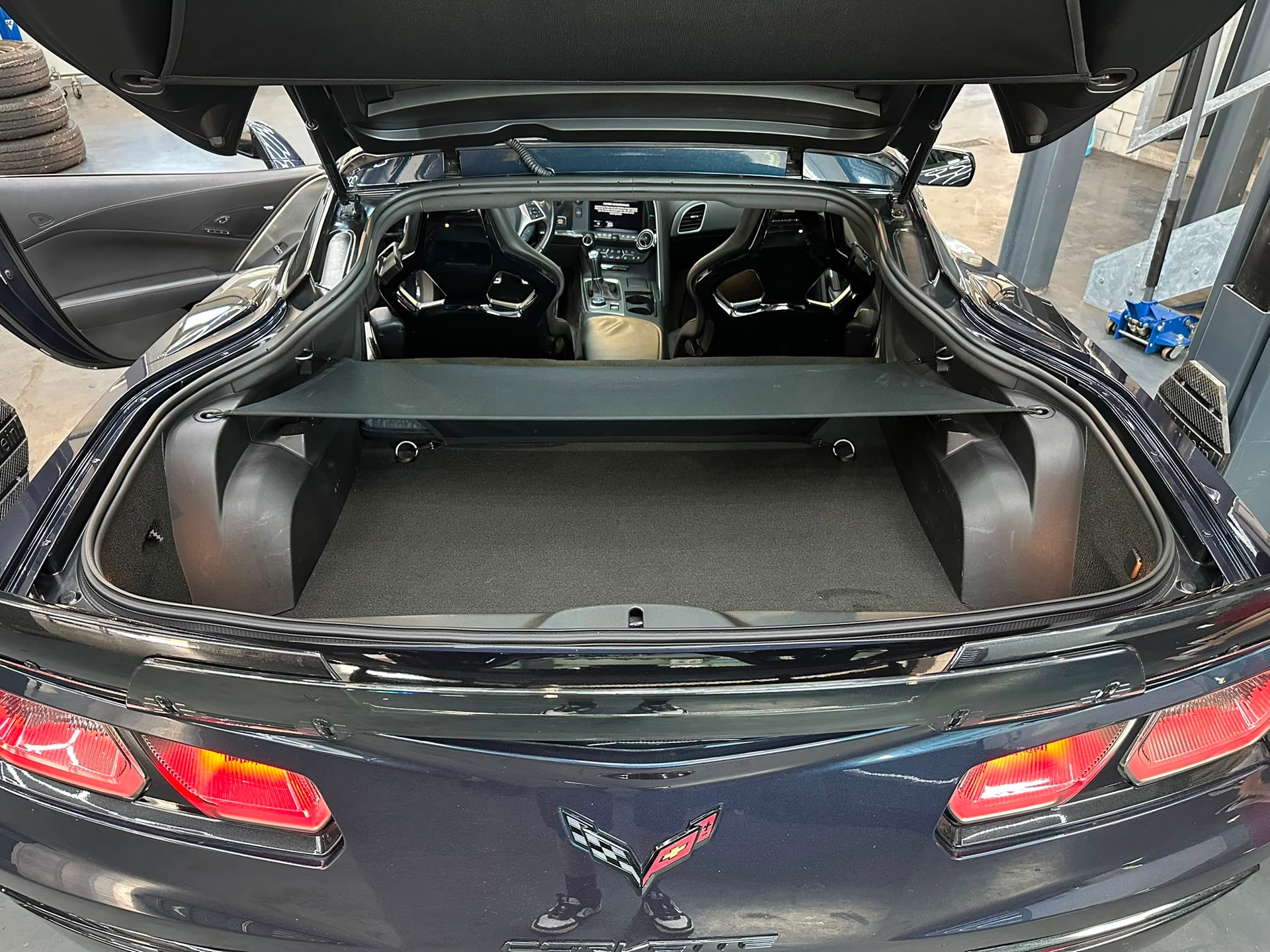CHEVROLET Z06-image-6